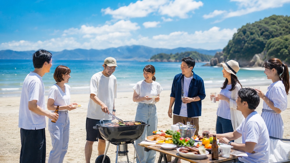 サンビーチ一ツ葉でバーベキューを楽しむ様子
